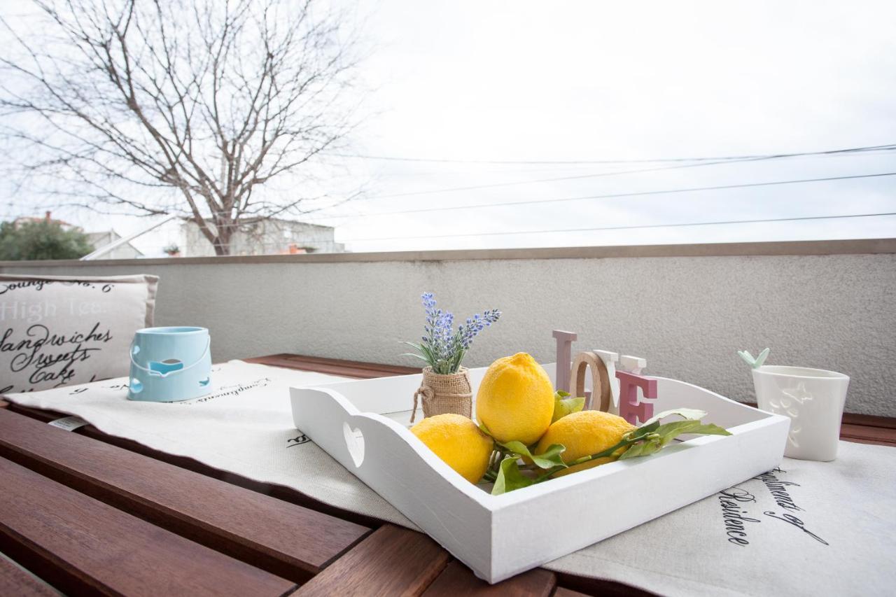 Abbadessa Apartment Kastela Luaran gambar