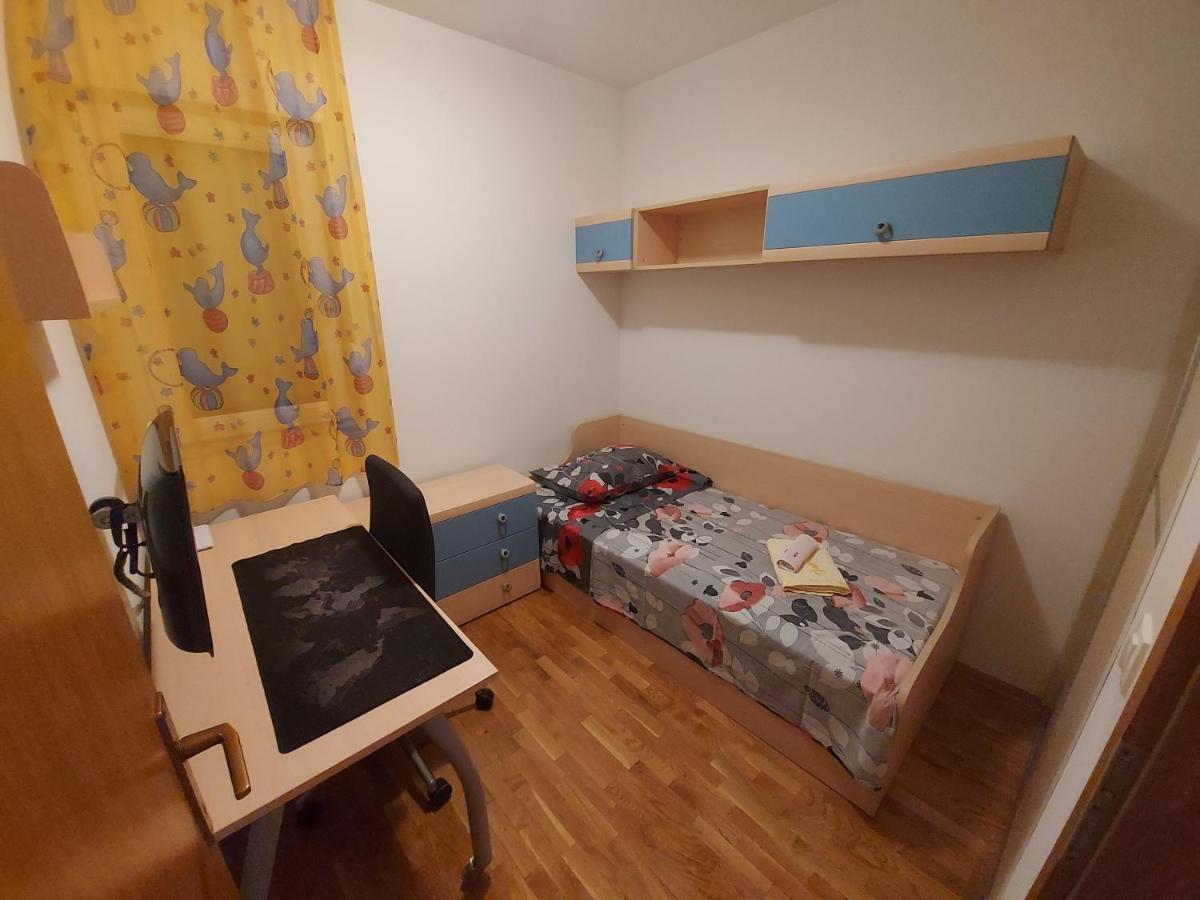 Abbadessa Apartment Kastela Luaran gambar